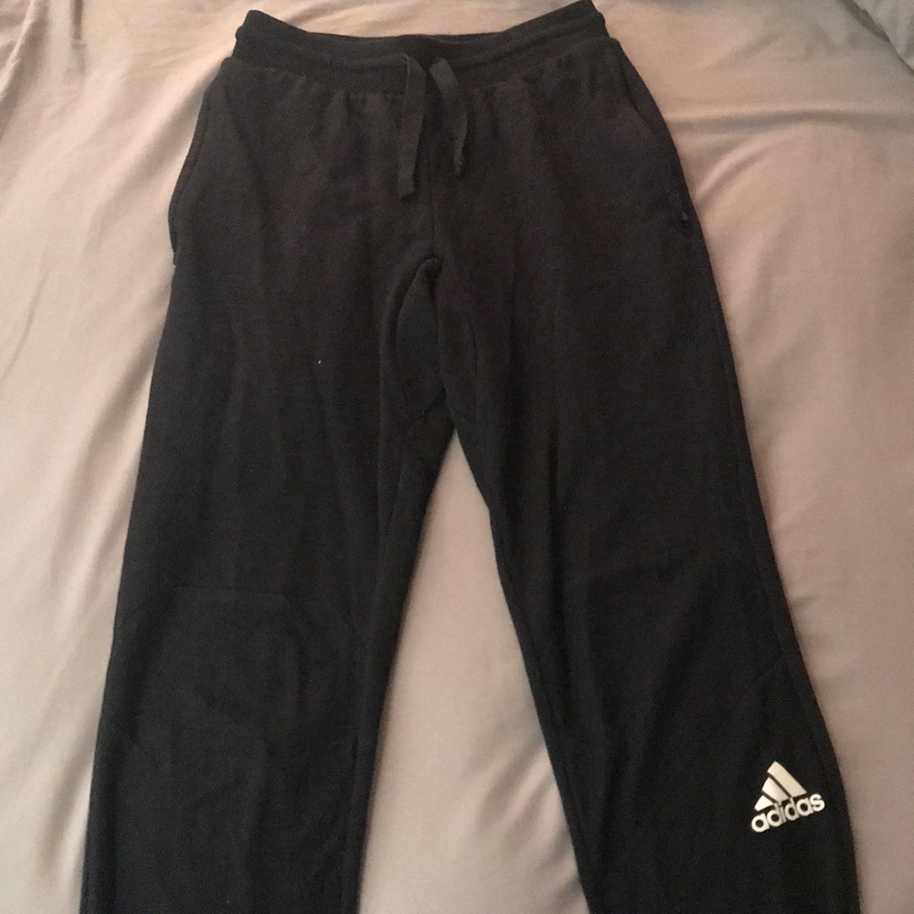 women’s adidas joggers size small